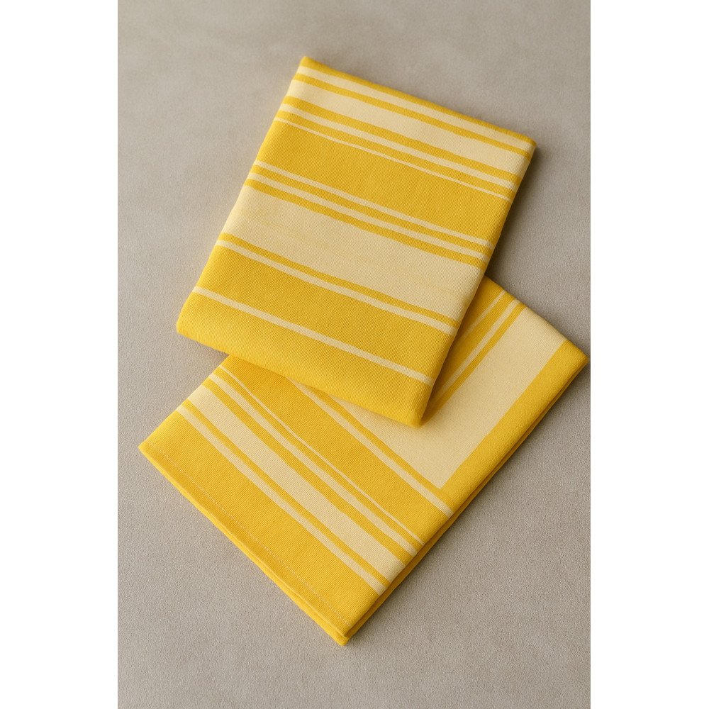 Tapis Jaune Foncé à Petites Lignes Blanches – Élégance Subtile Tapis Jaune Foncé à Petites Lignes Blanches – Élégance Subtile