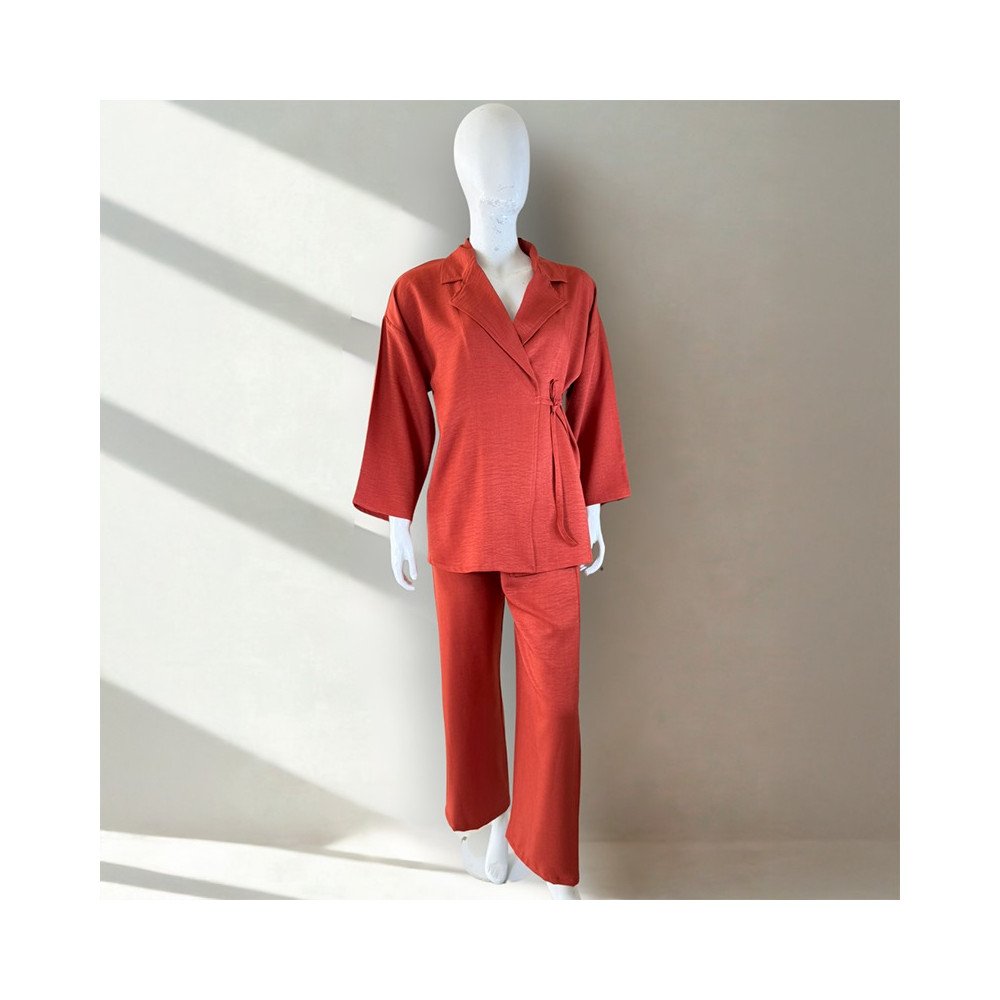 Ensemble tailleur femme en terracotta Ensemble tailleur femme en terracotta