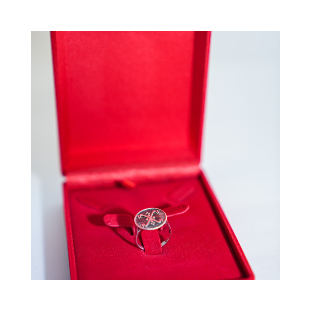 Bague Artisanale en Argent Gravé – Symbole Amazigh Bague Artisanale en Argent Gravé – Symbole Amazigh
