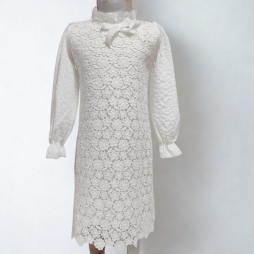 Robe Enfant en Dentelle Blanche