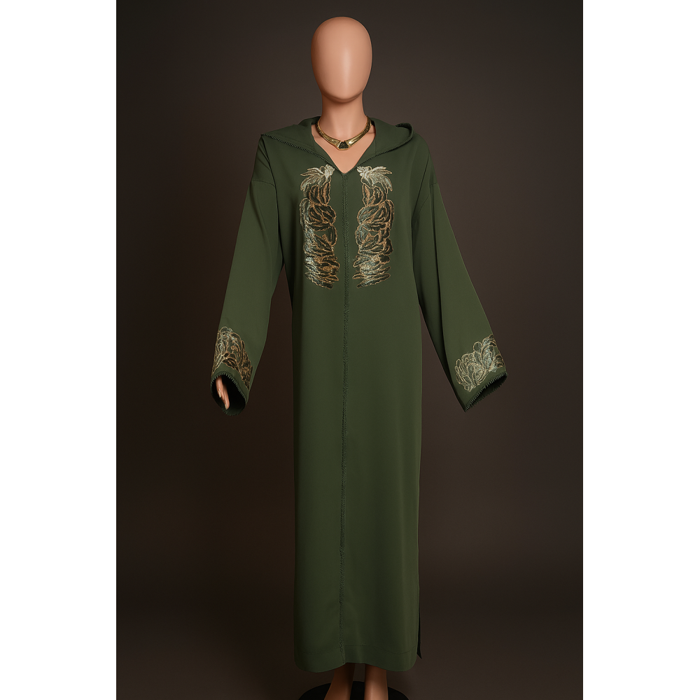 Djellaba Verte en Crêpe – Broderie Fantaisie Dorée fait main Djellaba Verte en Crêpe – Broderie Fantaisie Dorée fait main
