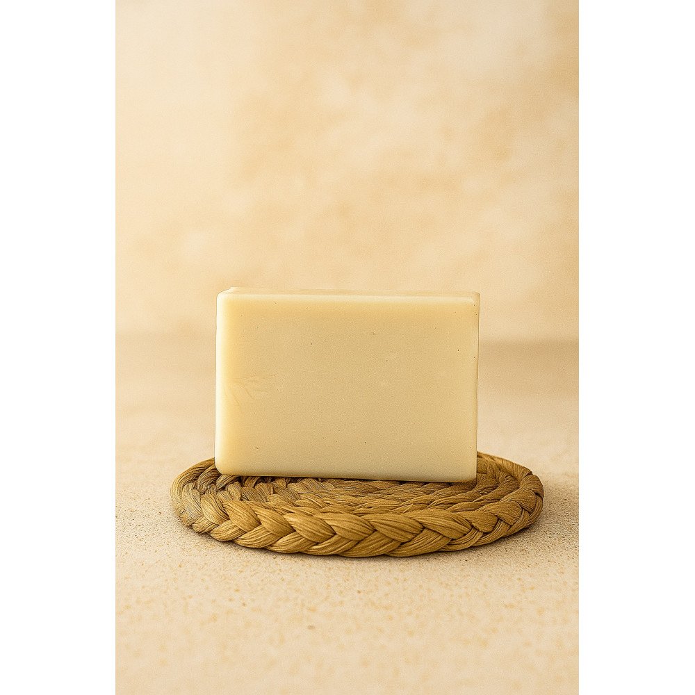Savon naturel nourrissant – Fait main à base d’ingrédients naturels Savon naturel nourrissant – Fait main à base d’ingrédients naturels
