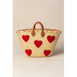 Panier en doum brodé de cœurs rouges
