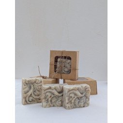 Savon Artisanal Sculpté – Édition Naturelle